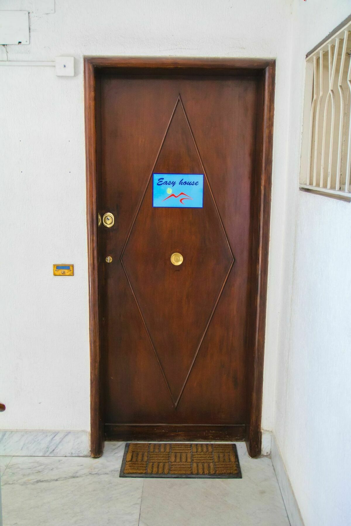 Easy House Bed & Breakfast Napoli